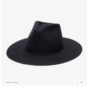 NWT Wyeth brooke Hat in Black